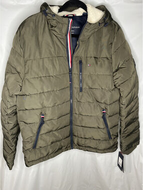 NWT Tommy Hilfiger Men's Olive/Puffer Coat Size Medium